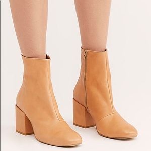 Free people Nicola heel boots sienna
